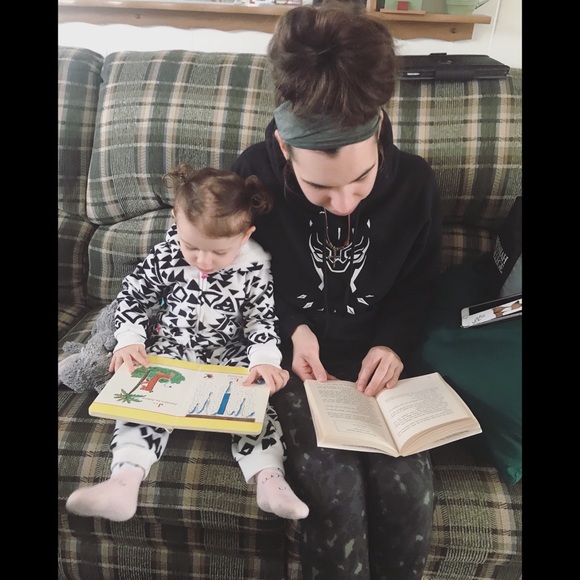 Meet your Posher, Shawna. - Picture 2 of 5